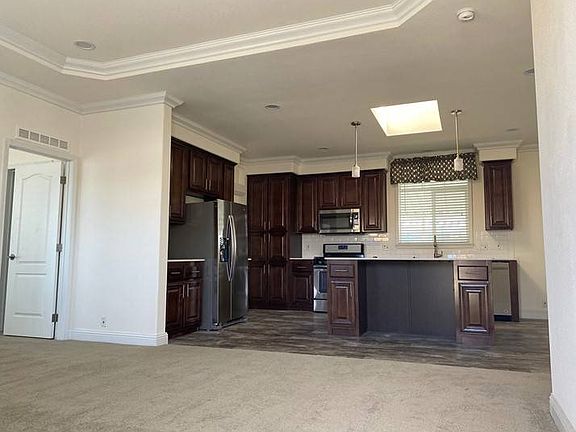 3rd image of 200 S Emerald Dr Space 81