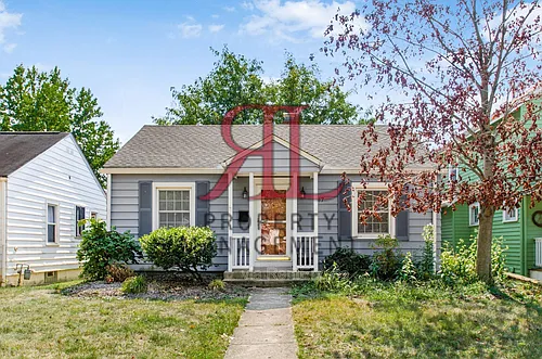 317 E Royal Forest Blvd Photo 1
