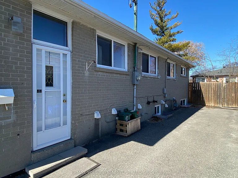 253 Alsace Rd #1 — Photo 11