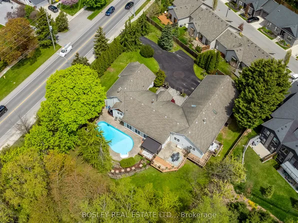 166 Lakeshore Rd, Saint Catharines, ON L2N 2V1