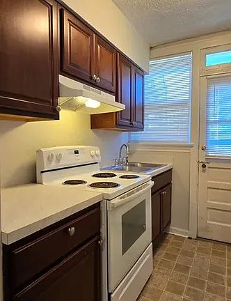 3rd image of 5024-5032 Chasity Blvd #1