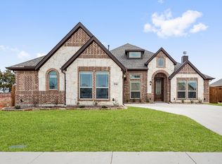 1546 Summer Ln, Midlothian, TX 76065