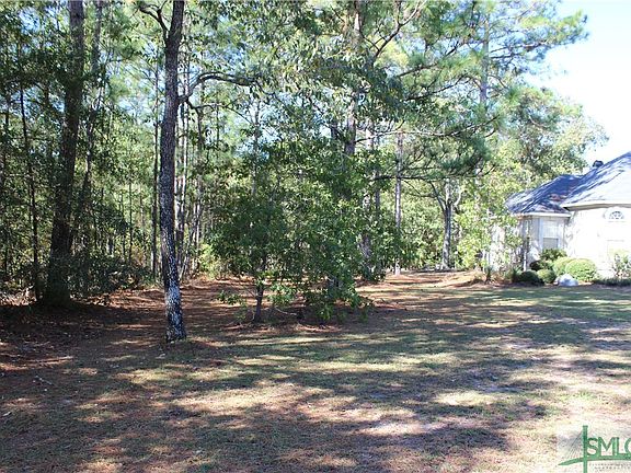 3rd image of 6163 Glen Holly Drive