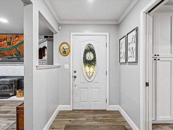 5th image of 3915 Joslin Ln