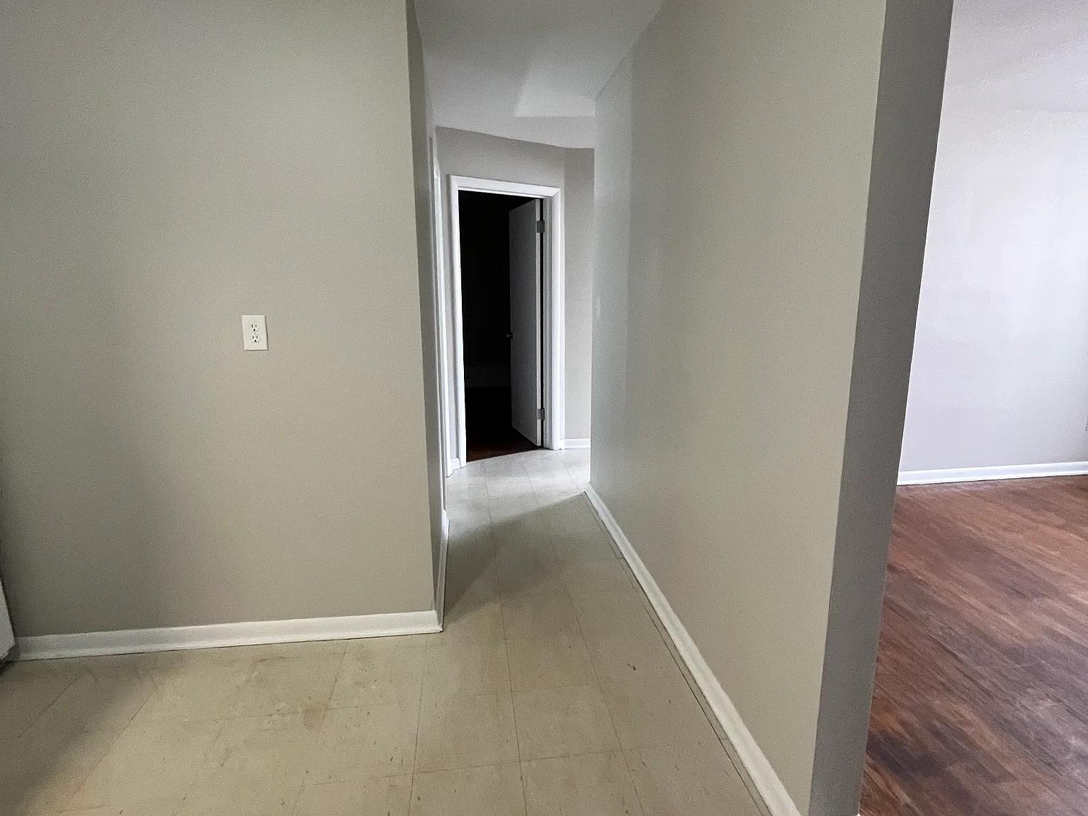 2 bed, $700 — Photo 3