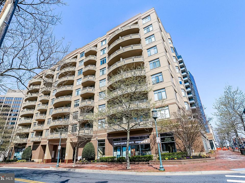 1st image of 4801 Fairmont Ave APT 202