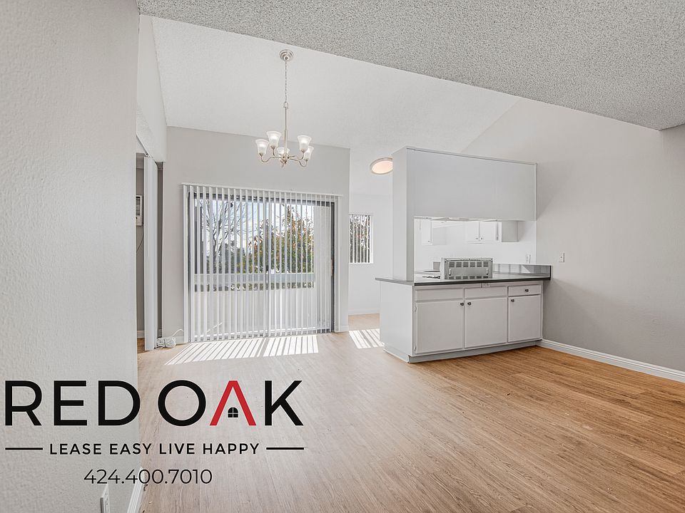 1st image of 8614 Woodley Ave APT 318