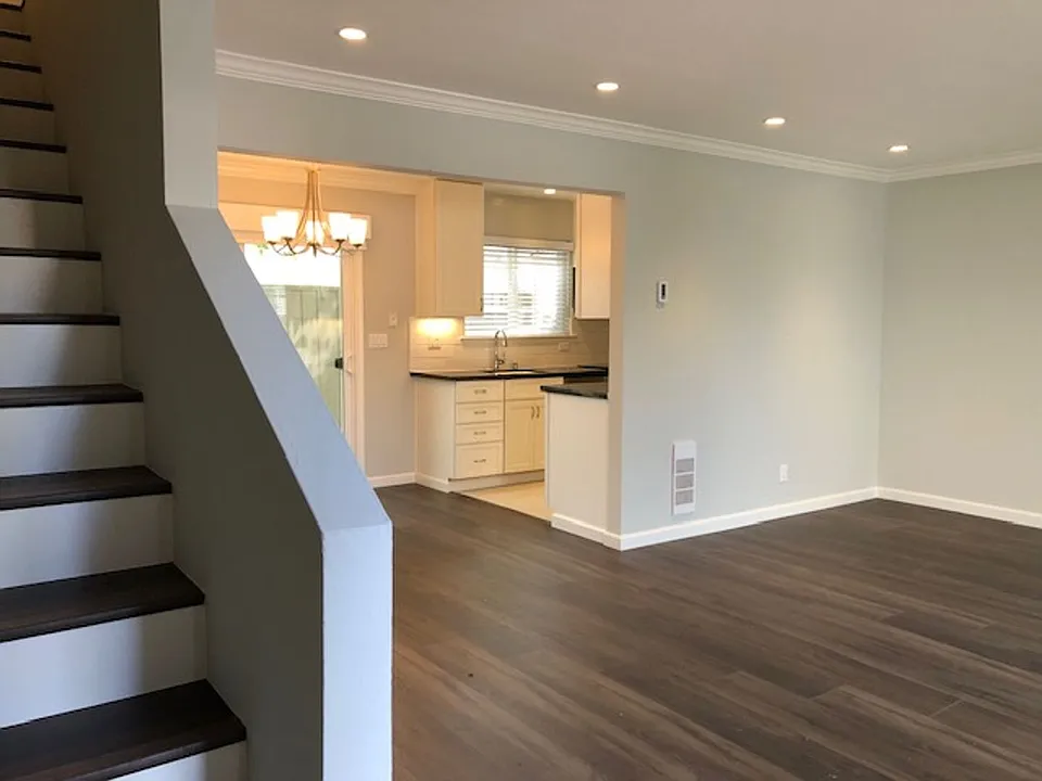 Village Square Townhomes