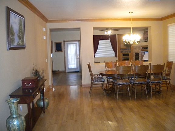 Formal Living Rm/Dining Rm