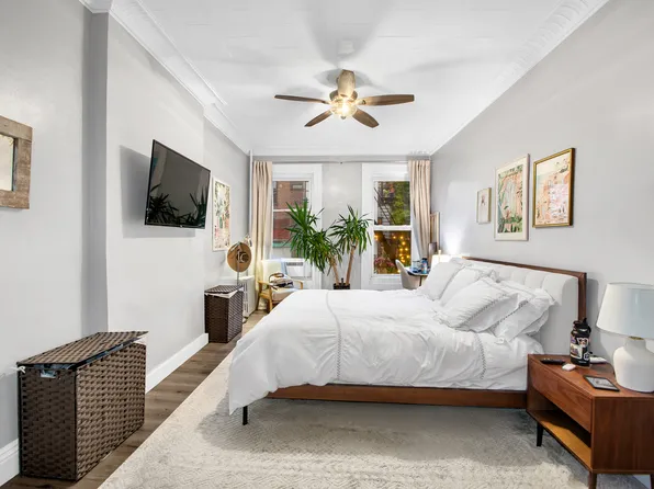 545 10th Street image 3 of 8