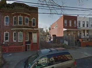 11102 30th Dr, Astoria, NY 11102