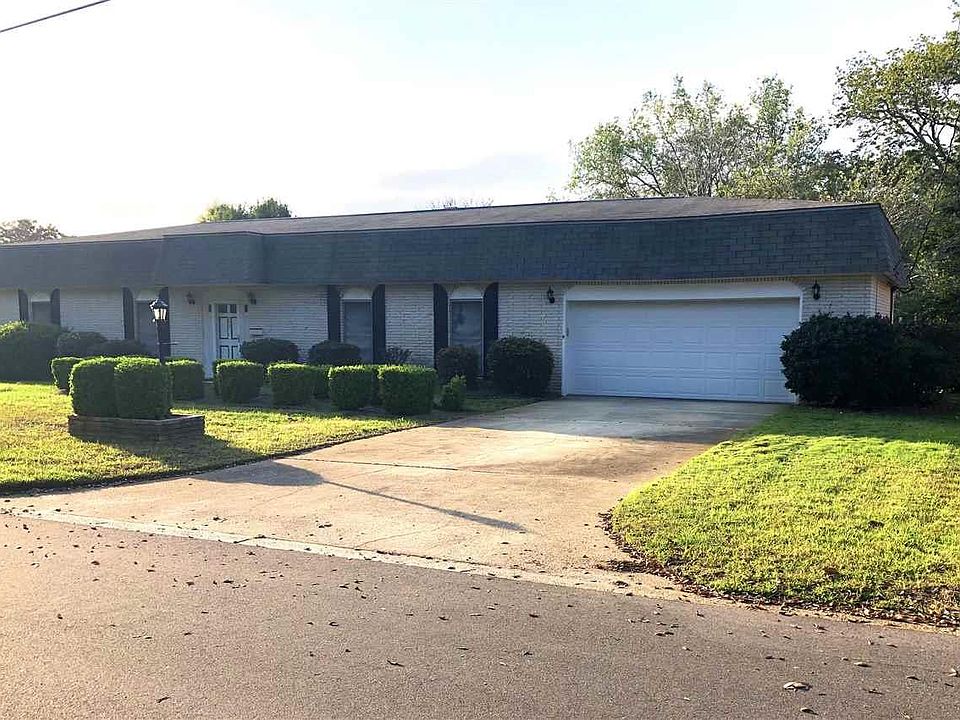 1st image of 206 Nandina Dr