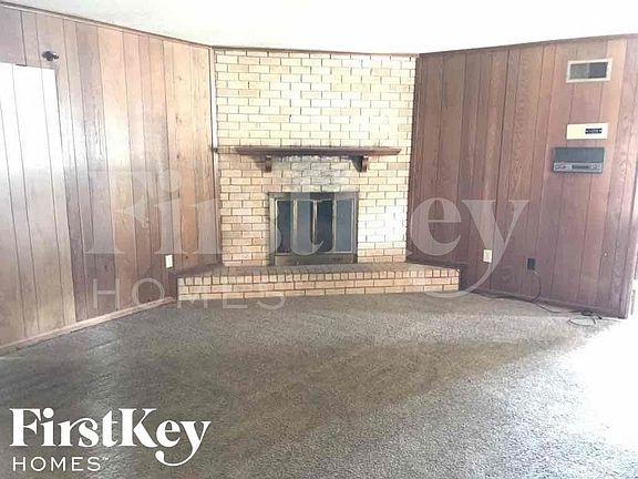 3rd image of 3178 Belle Tower Rd