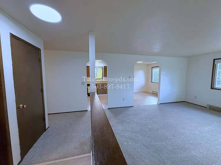 1106 Jefferson St — Photo 10
