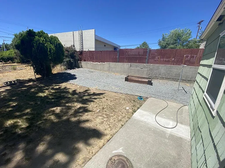 80 Arden Cir — Photo 13