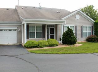 2 Greenwillows Dr, Lakewood, NJ 08701