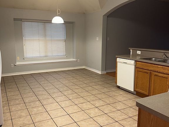 3rd image of 1109 Eastwick Dr