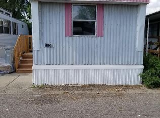1058 Candace Ln, Madison Heights, MI 48071