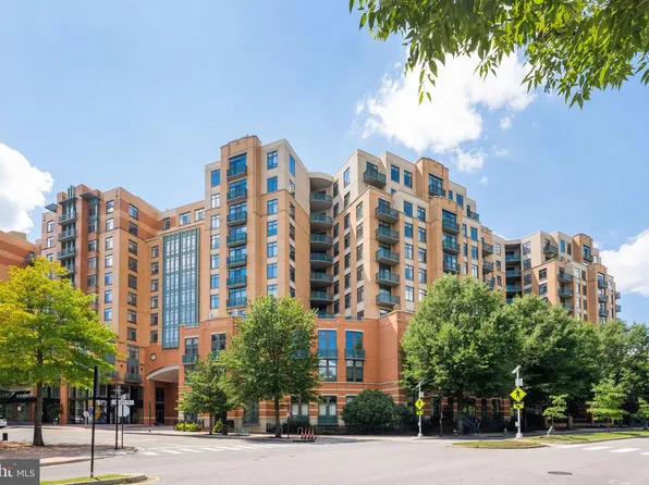 2720 S Arlington Mill Dr Unit 912, Arlington, VA 22206
