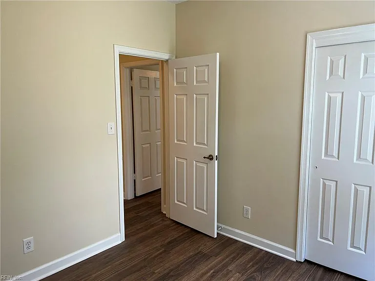 3201 Jade Ct #304 — Photo 24