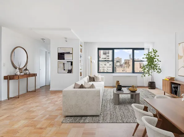 166 E 61st St APT 18E, New York, NY 10065