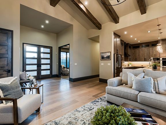 B1 - Living Room 3.jpg