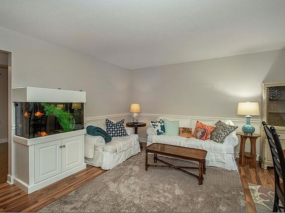 4th image of 1617 Tinkers View Dr