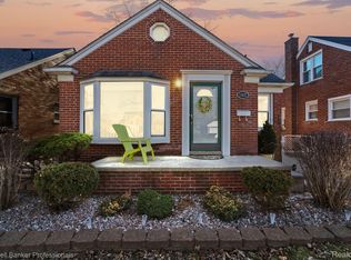 14837 Angelique Ave, Allen Park, MI 48101