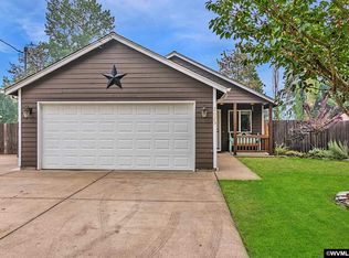 2625 Acorn St, Lebanon, OR 97355