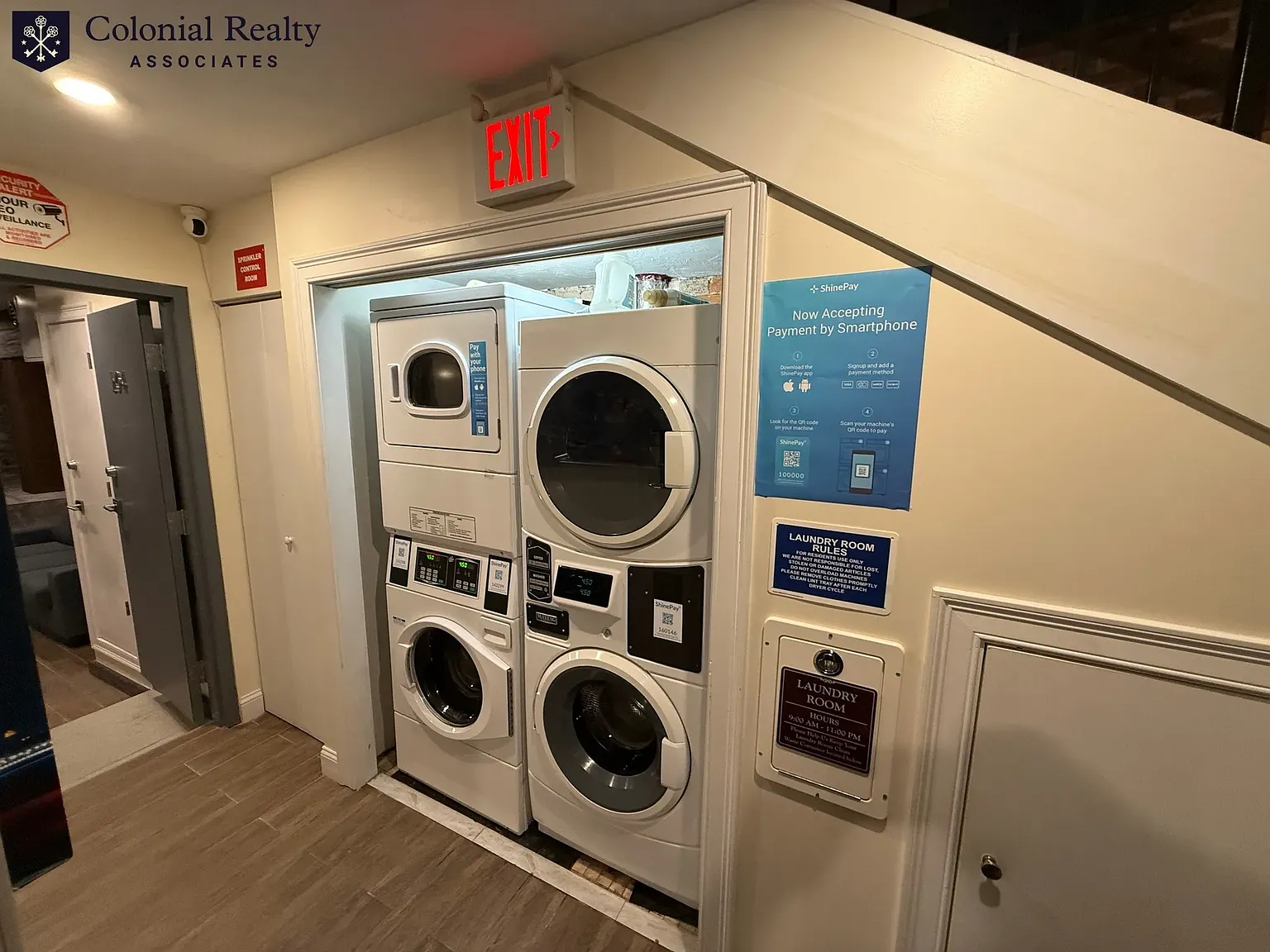 Studio, 400 sqft, $2,500 — Photo 4