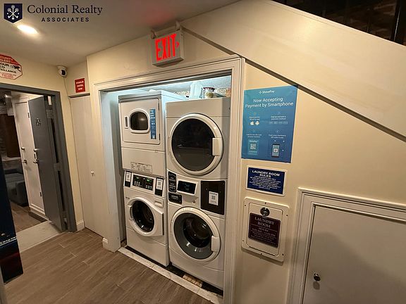 4th image of 1028 Commonwealth Ave #204