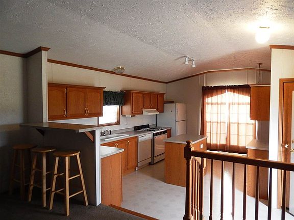 3rd image of 5722 Y Ave