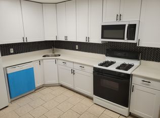9 Lake Ave APT 4B, East Brunswick, NJ 08816