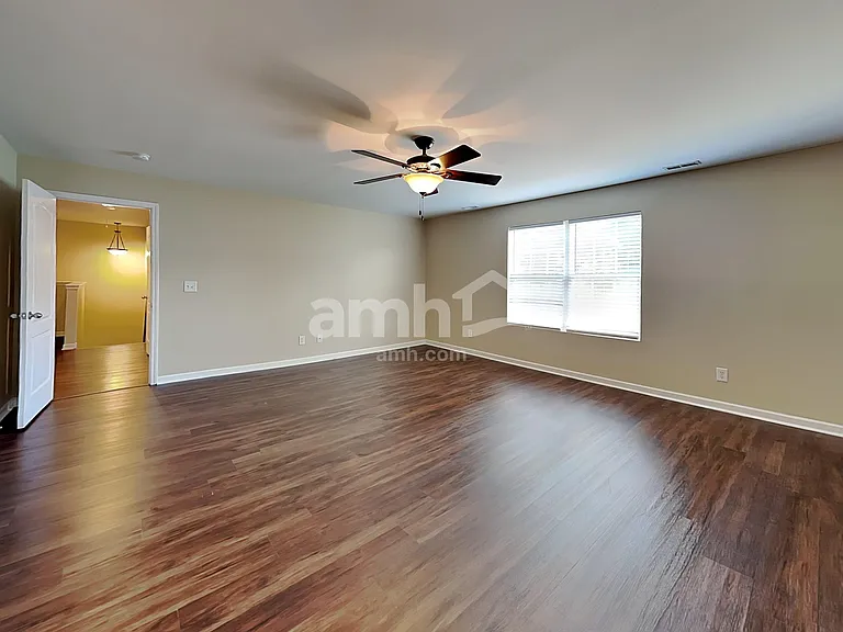 2716 Leesa Ann Ln — Photo 11