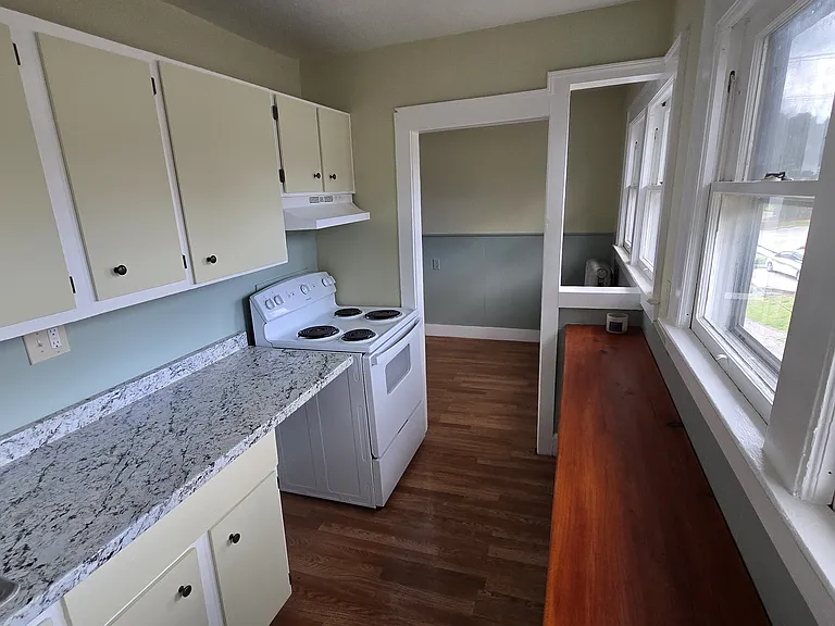 257 W Main St #2 — Photo 11