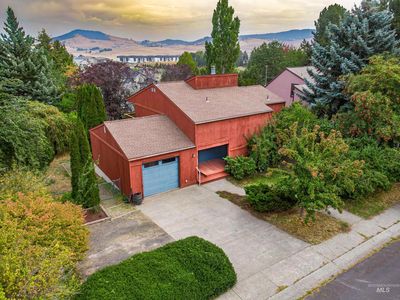 1614 Pine Cone Rd, Moscow, ID, 83843