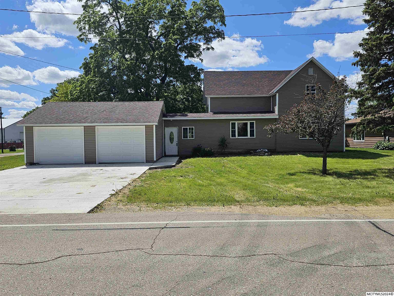 103 N 1st St, Fertile, IA 50434 MLS 240341 Zillow