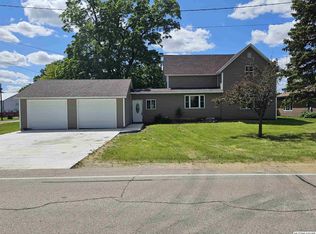 103 N 1st St, Fertile, IA 50434