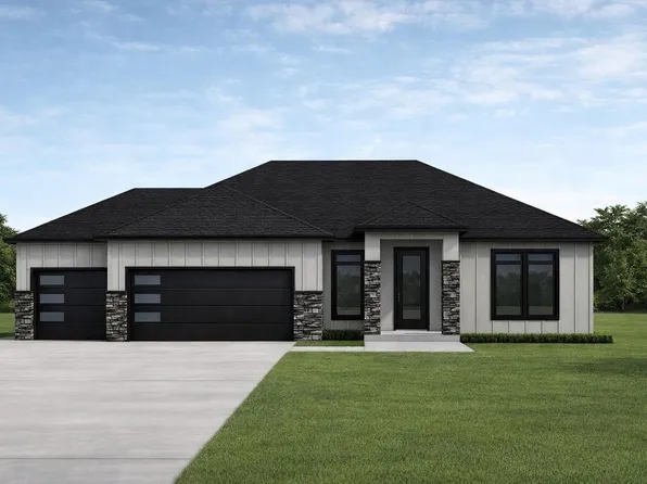 538 Chapman Hills Ct, Hudson, WI 54016