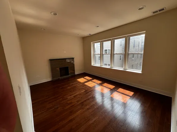 1738 W Touhy Ave Unit 2, Chicago, IL 60626