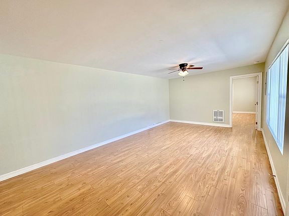 3rd image of 315 Gladys Ave #A
