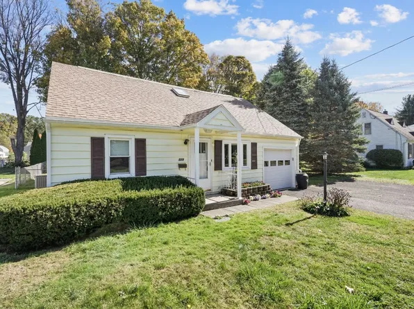 329 Frey Ave, Vestal, NY 13850