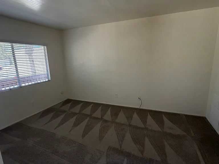 4857 College Ave #13 — Photo 7