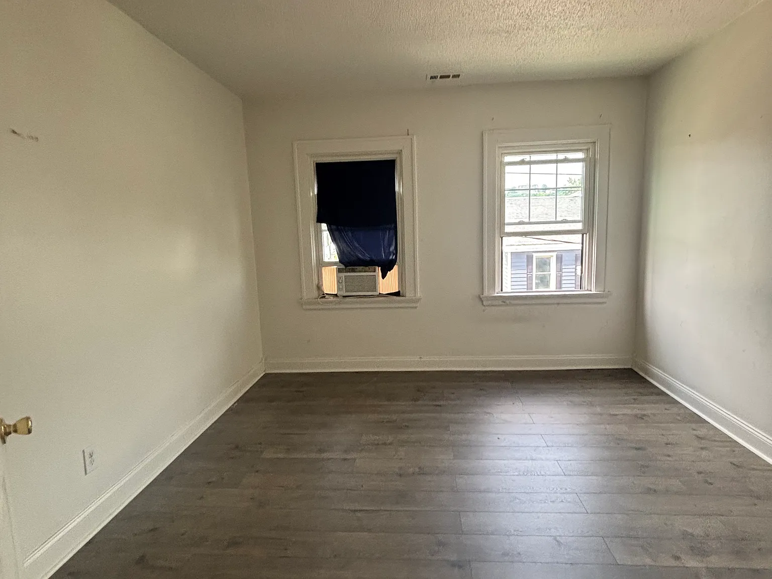 2 bed, $1,250 — Photo 2
