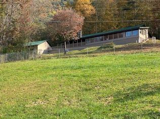 3116 Willis Rd, Big Stone Gap, VA 24219