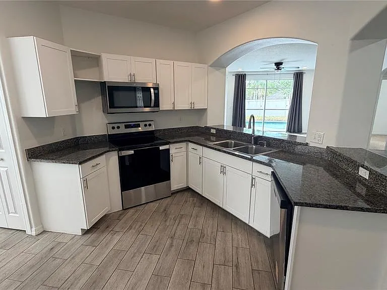 456 Knollwood Dr — Photo 9