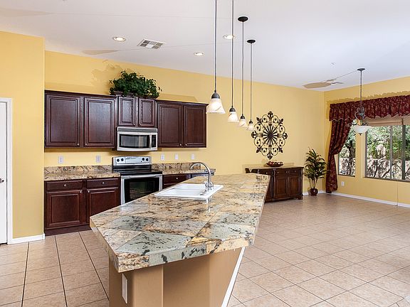 5th image of 12488 W Palo Brea Ln