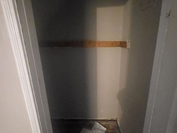 5th image of 613 Baltic Ave Floor 1