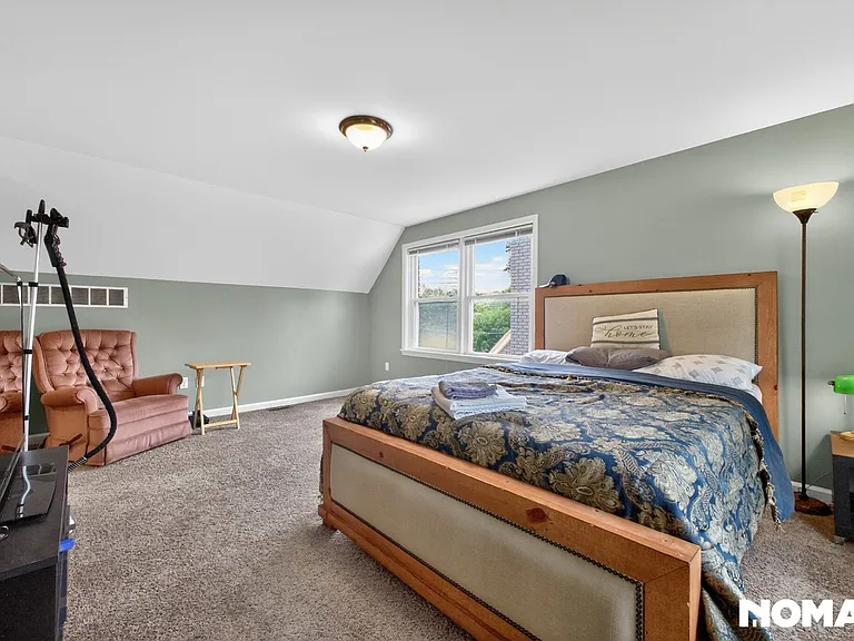 1723 Edgewood Dr — Photo 9