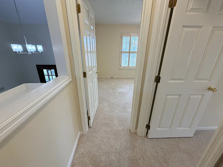 2124 Northwood Cir — Photo 15